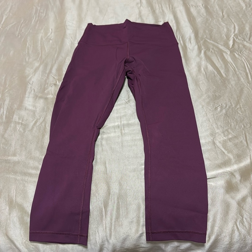 Maroon leggings 23” wunder under